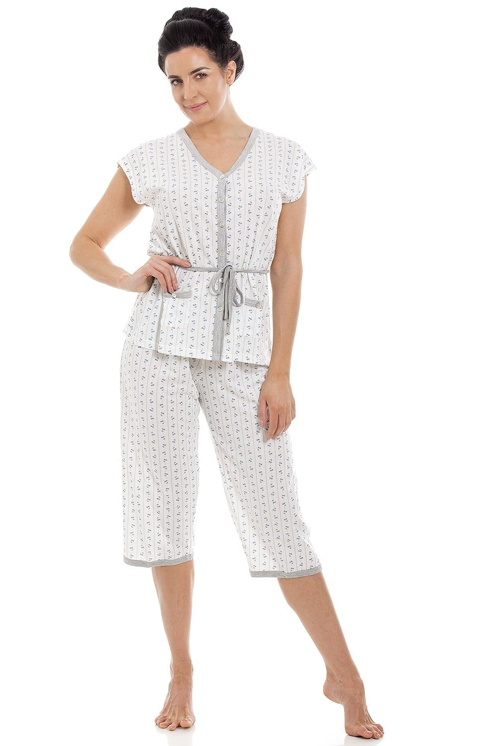 Ladies Short Sleeve Cropped Bottoms Pyjama Set